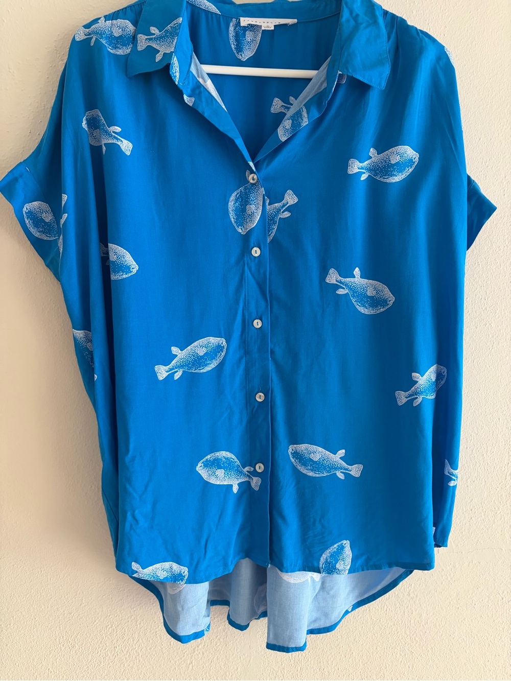 Jane and Delancey Blue Fish-Print Button Front Top